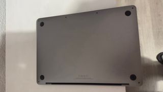 MacBook Pro 13" M2 (2022) – 8GB RAM / 256GB SSD