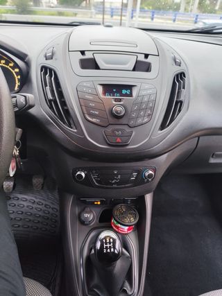 Ford Tourneo Courier 2018