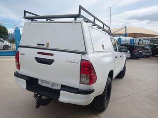 Toyota Hilux Doble Cabina 2.4 150D 4x4 GX