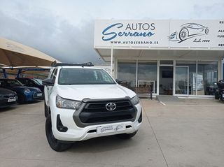 Toyota Hilux Doble Cabina 2.4 150D 4x4 GX