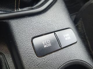 Toyota Hilux Doble Cabina 2.4 150D 4x4 GX