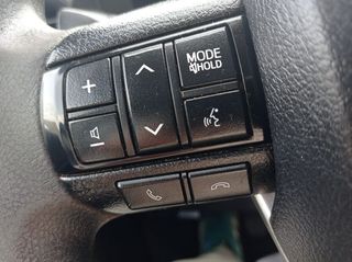 Toyota Hilux Doble Cabina 2.4 150D 4x4 GX