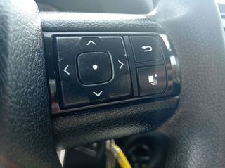 Toyota Hilux Doble Cabina 2.4 150D 4x4 GX