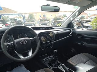 Toyota Hilux Doble Cabina 2.4 150D 4x4 GX