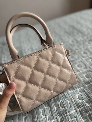 Bolso Guess Beige
