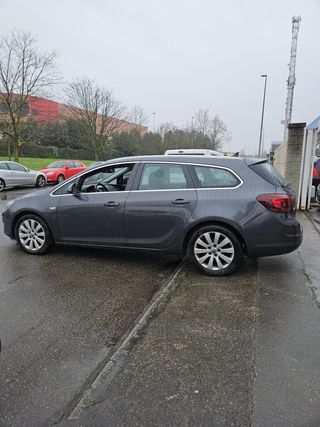 Opel Astra 1.7 CDTi 125 CV Cosmo