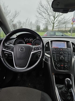 Opel Astra 1.7 CDTi 125 CV Cosmo