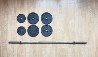 Juego Pesas Decathlon 4x5Kg + 2x2Kg + Barra