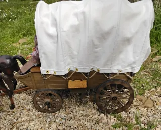 Madelman Carreta con caballos + muñeco cowboy