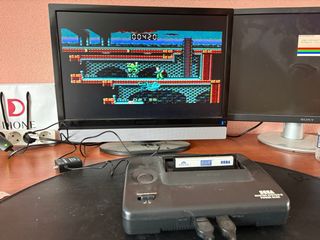 Sega Master System II + 4 Juegos y TV antigua