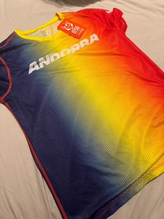 Camiseta OTSO Andorra Talla L SIN ESTRENAR