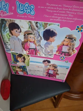 Caja Nancy y Lucas Famosa