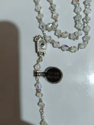 Rosario de plata con cuentas de cristal