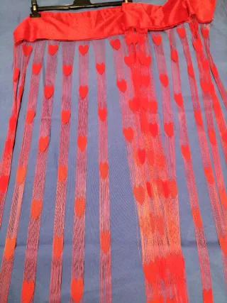 2 Tende Rosse con Cuoricini