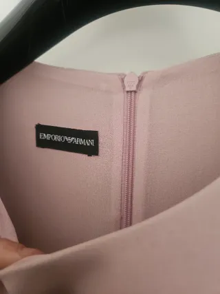 Vestido Armani Rosa Talla M. Talla pequeño
