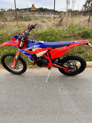 Beta RR 300 Factory 2023 Enduro