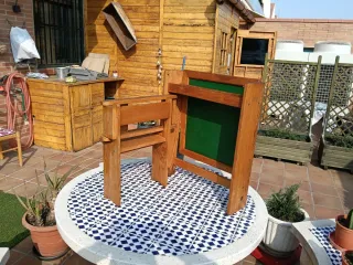 Pupitre escolar infantil de madera