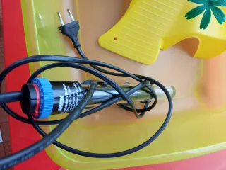 Tortuguera Plástico con Calentador Agua