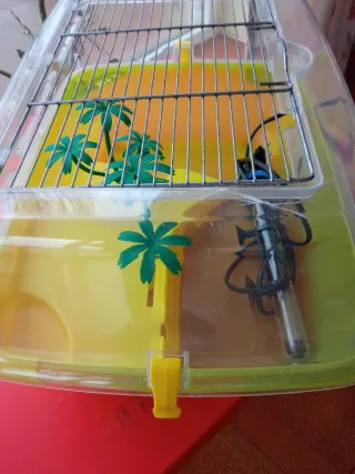 Tortuguera Plástico con Calentador Agua