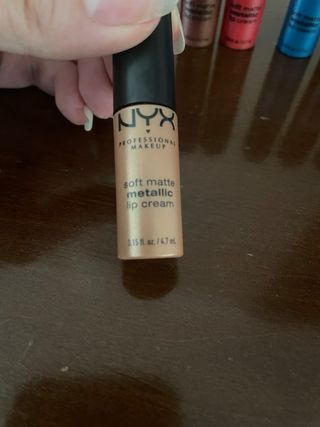 NYX Soft Matte Metallic Lip Cream Set