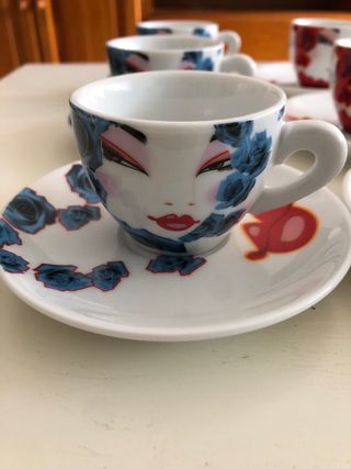 Juego 6 Tazas Café Porcelana Flores