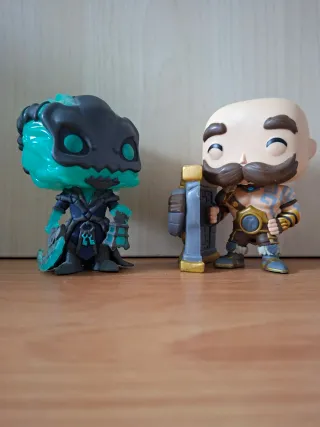 Funko Po LOL + Figuras Stitch Sin Caja