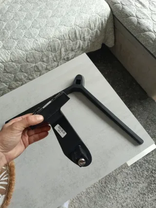 Base per monitor Samsung Odyssey G5 da 27"