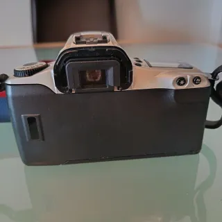 Cámara Reflex Canon EOS 300