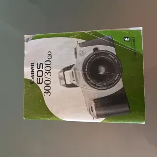 Cámara Reflex Canon EOS 300