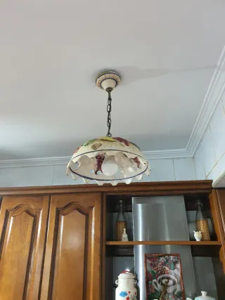 Lámpara de cerámica artesanal