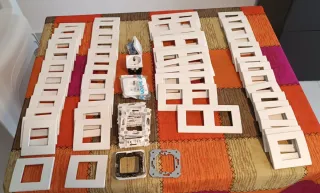 Tapas y mecanismos eléctricos