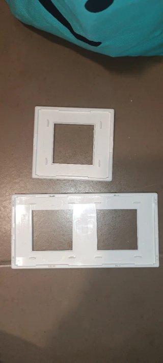 Tapas y mecanismos eléctricos