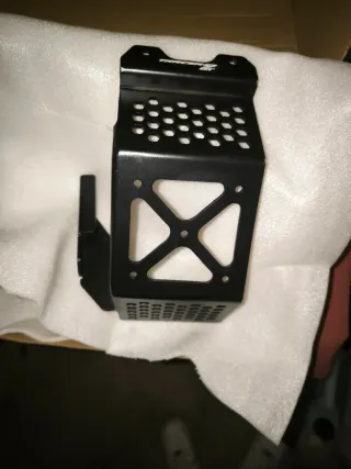 Protector cárter moto Tracer 9