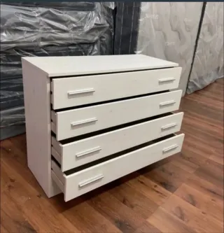 Cómoda 4 cajones Master Colchones