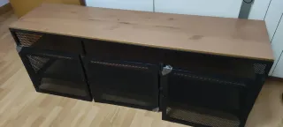 Mueble TV Ikea Fjallbo Madera y Metal