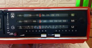 Radio Reloj Vintage Grundig Sono-Clock 20c Rojo