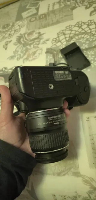 Cámara Nikon D5200 + Objetivo 18-55mm