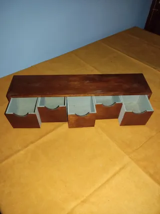Cajonero de madera para especias
