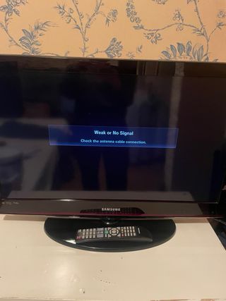 Televisión Samsung 36 No Smart TV.