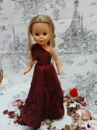 Nancy Colección Vestido Fiesta Burdeos solo vestid