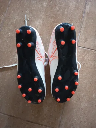 Botas de fútbol Puma Talla 37