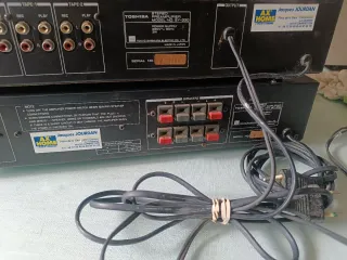 Amplificador Toshiba SY-330 SC-330