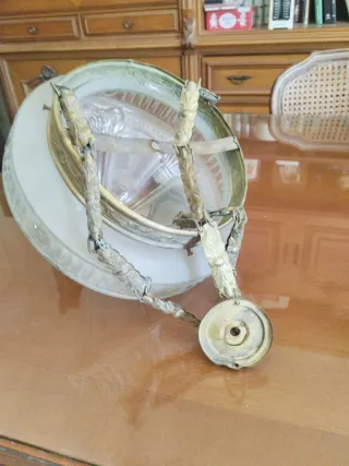 Lámpara Modernista Cristal y Colgador