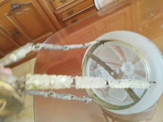 Lámpara Modernista Cristal y Colgador