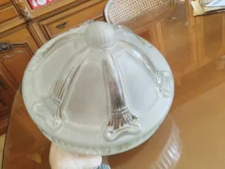 Lámpara Modernista Cristal y Colgador