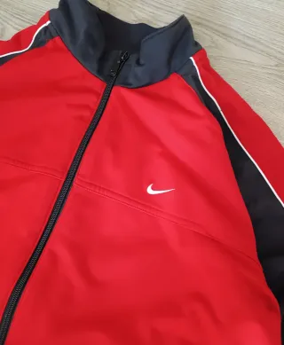 Chaqueta Nike Vintage 90s Roja y Negra