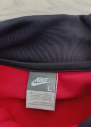 Chaqueta Nike Vintage 90s Roja y Negra