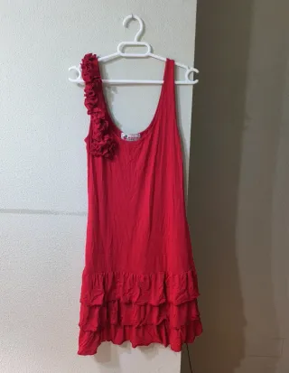 Vestido rojo con volantes