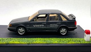 AHC VOLVO 440 TURBO AMSTERDAN, ESC. 1/43, BUENO