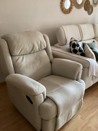 Sillón relax manual beige en buen estado